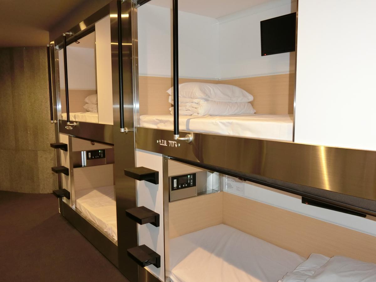 Capsule Hotel Valie Ebisucho 오사카 외부 사진
