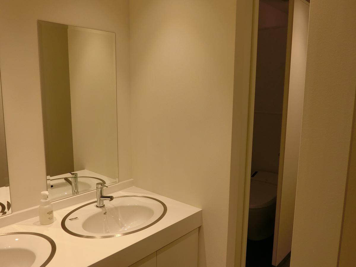 Capsule Hotel Valie Ebisucho 오사카 외부 사진