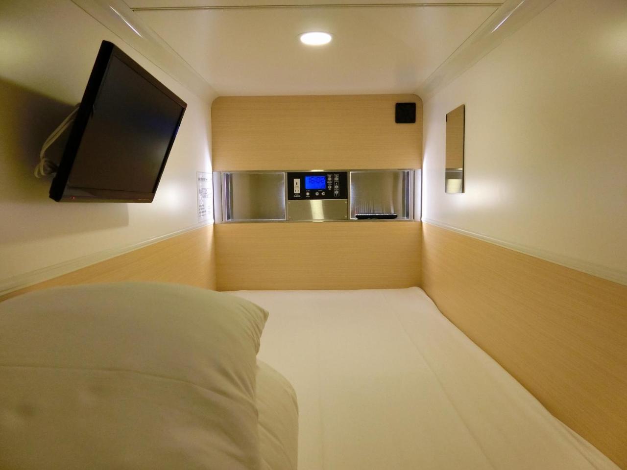 Capsule Hotel Valie Ebisucho 오사카 외부 사진