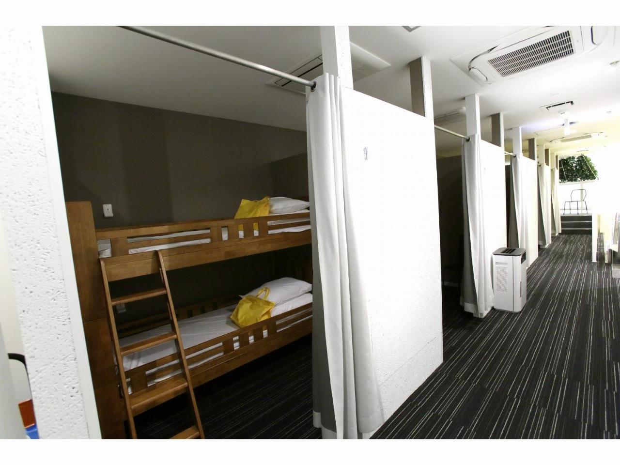 Capsule Hotel Valie Ebisucho 오사카 외부 사진